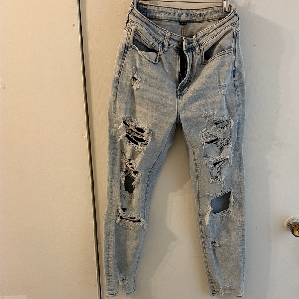 American Eagle Outfitters Ripped Light Blue Ankle Jeans